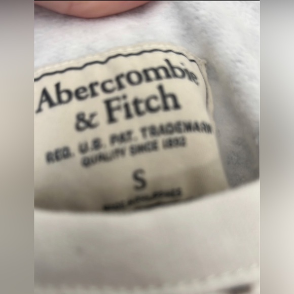 Abercrombie & Fitch sweatshirt - Picture 3 of 4